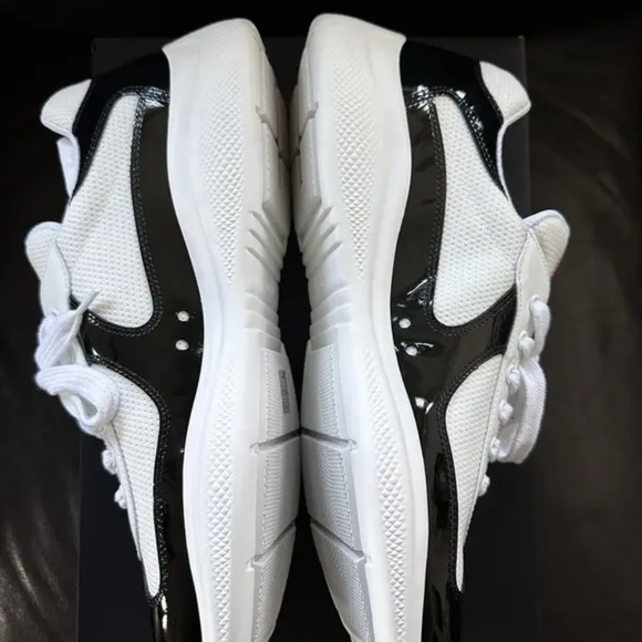 Prada Sneaker - Picture 7 of 7